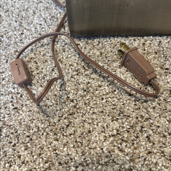 Happy Halloween 🎃 Fun Vintage Paper Bag Trick or Treat Light or Candle Holder - Picture 2 of 8